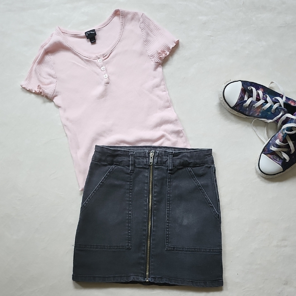 Pink Ribbed Top and Black Denim Skirt Set